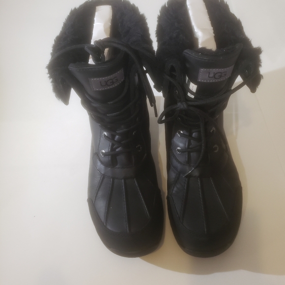Uggs boots - Picture 3 of 7